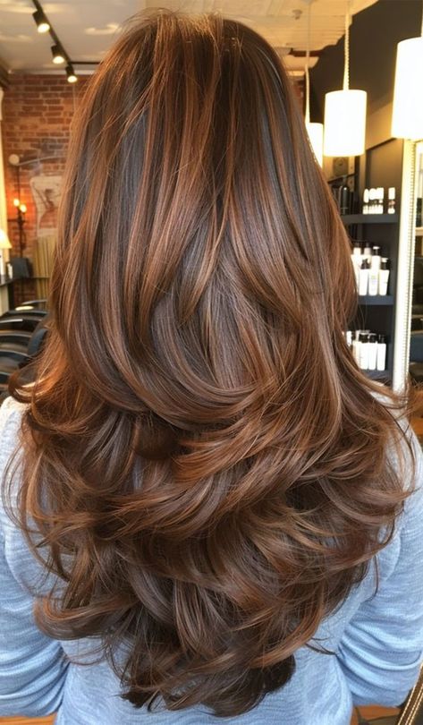 12 Mesmerizing Butterfly Layers Haircut Ideas 1 - Fab Mood | Wedding Color, Haircuts & Hairstyles | Nails | Colours Amber Chestnut Hair, Dark To Caramel Hair, Brown Hair Amber Highlights, Dark Brown Hair With Amber Highlights, Amber Brown Highlights, Brunette And Ginger Hair, Dark Brown Hair Honey Highlights, Amber Brown Balayage, Dark Brown Hair Ginger Highlights