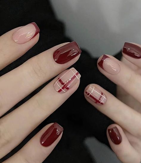 Simple Nail Designs Burgundy, Simple College Nails, Simple Burgundy Nails, Red French Nail Designs, Red Nail Designs Short, Elegant Nails Short, Short Burgundy Nails, Red Wine Nails, Plaid Nail Designs