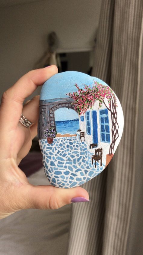 Stone Pictures Pebble Art, Rock Animals, Painted Rock Animals, Diy Rock Art, Stone Art Painting, Art Pierre, Painted Rocks Craft, Art & Craft Paint, Tanah Liat