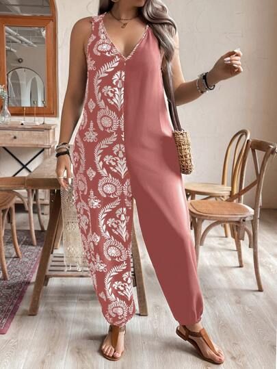 Diy Jumpsuit From Dress, Rosa Coral, Trendy Jumpsuit, Chic Dress Classy, Print Jumpsuit, Jumpsuit Pattern, African Print Dresses, Patchwork Print, Casual Work Outfit