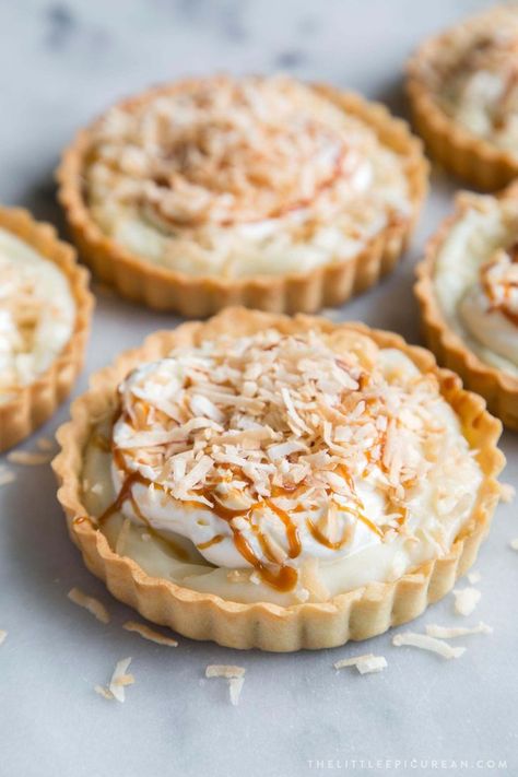 Coconut Cream Tart #dessert #recipe #tropical Mini Fall Tart Recipes, Coconut Pastry Cream, Coconut Tart Recipe, Coconut Pastry, Dieting Foods, Cream Tarts, Mini Tart Recipes, Caramel Coconut, Coconut Tart