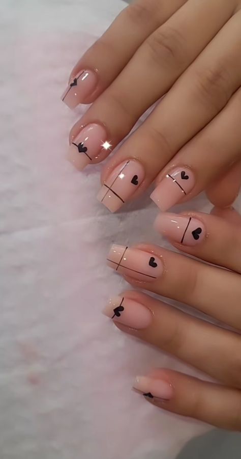 Bts Nail Art, Nails With Hearts, Finger Paints, Nails Yellow, Fancy Nails Designs, Simple Gel Nails, Work Nails, Pretty Nail Art Designs, Fashion Vocabulary