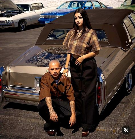 Cholo Couple Photoshoot, Sibling Shoot, Gang Fashion, Lowrider Culture, Lowrider Bikes, Boy Wallpaper, Chola Style, Estilo Cholo, Cholo Style