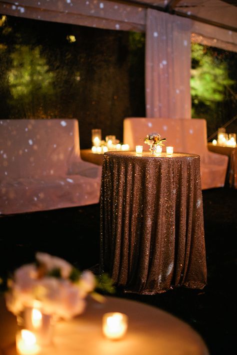 Prom Event Decor, Black And Gold Cocktail Party Decor, Cocktail Party Table Decor, Black And Gold Cocktail Party, Gold Cocktail Table, Cocktail Table Decor, Small Arrangements, Beaded Door Curtains, Cocktail Party Decor