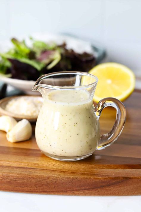 Easy Garlic Parmesan Dressing Garlic Parmesan Dressing, Parmesan Dressing Recipe, Garlic Ranch Dressing, Balanced Nutritionist, Protein Pasta Salad, Garlic Salad, Garlic Salad Dressing, Honey Lime Vinaigrette, Parmesan Salad