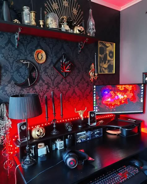 Gamer Goth Aesthetic, Cute Gaming Room Ideas, Gamer Apartment Decor, Goth Gaming Setup Aesthetic, Spooky Pc Setup, Gothic Computer Setup, Horror Themed Gaming Setup, Goth Computer Setup, Gothic Game Room