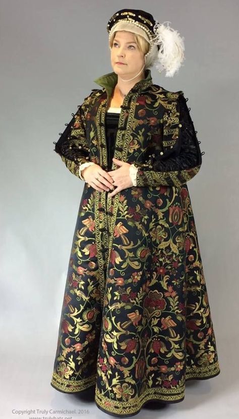 Loose Gown, Elizabethan Clothing, Elizabethan Costume, Elizabethan Fashion, 16th Century Fashion, Tudor Fashion, Late Period, Ancient Dress, Bee Dress