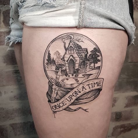 Snow Globe Tattoo Ideas, Halloween Snowglobe Tattoo, Snow Globe Tattoo, Cabin Tattoo, Snowglobe Tattoo, Globe Tattoo, Snow Tattoo, Circular Tattoo, Globe Tattoos