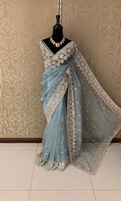 Saree Prom Dress, Sangeet Outfit Saree, Light Blue Organza Saree, Pretty Lenghas, Wedding Sari Indian, Reception Sari, Sangeet Saree, Blue Organza Saree, Farewell Sarees