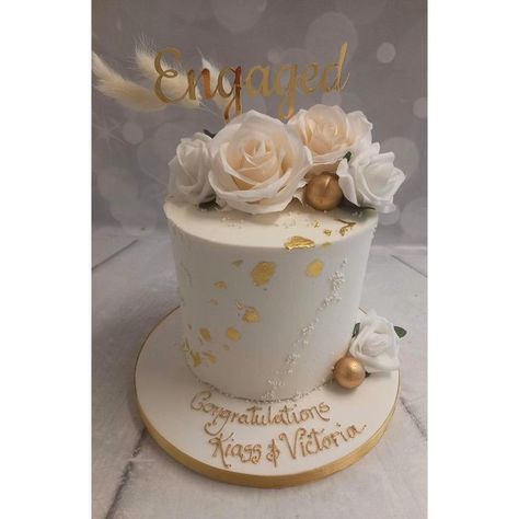 Engagment cake with gold leaf, artificial roses and gold balls Tall Cakes, 21st Birthday Cakes, Engagement Cakes, Golden Rose, Artificial Roses, 21st Birthday, Flower Cake, Engagement Party, Cake Designs