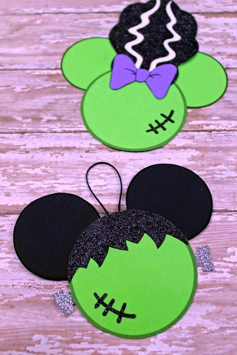 printable disney halloween frankenstein craft Halloween Frankenstein Craft, Disney Halloween Crafts, Frankenstein Craft, Disney Crafts For Kids, Disney Halloween Decorations, Halloween Frankenstein, Halloween Printables Free, Disney Mickey Ears, Carte Halloween