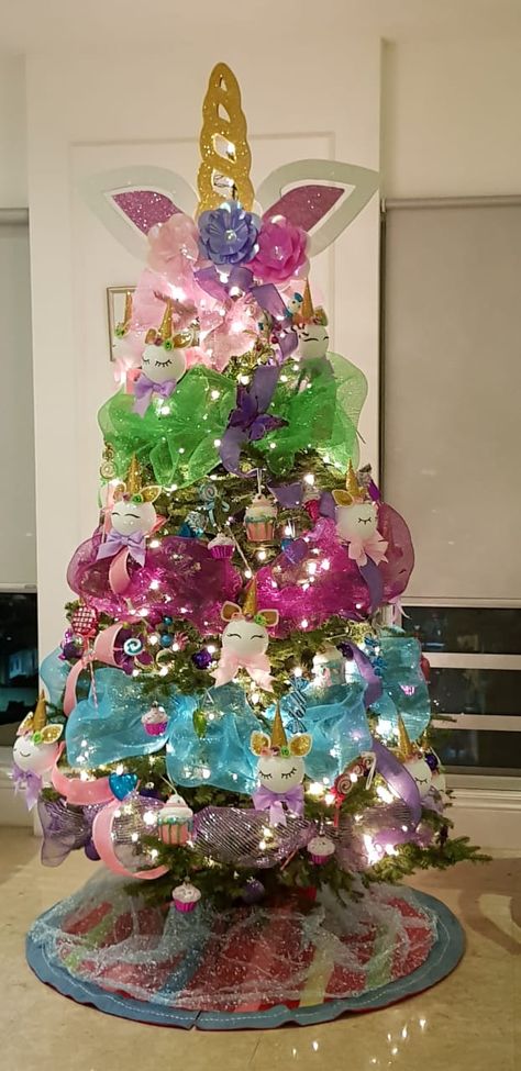 Unicorn Theme Christmas Tree, Unicorn Christmas Tree Topper, Unicorn Tree Christmas, Unicorn Tree Topper, Unicorn Christmas Tree Ideas, Unicorn Wreath Diy, Unicorn Tree, Unicorn Christmas Tree, Unicorn Wreath