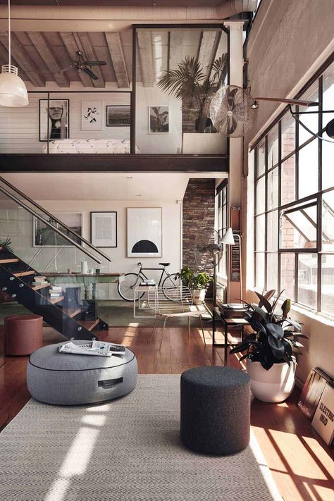 Sophisticated Loft Design Ideas Loft Home Design, Industrial Style Interior, Loft Apartments, Minimalist Dekor, Loft Interior Design, New York Loft, Loft Interior, Loft Interiors, Loft Ideas