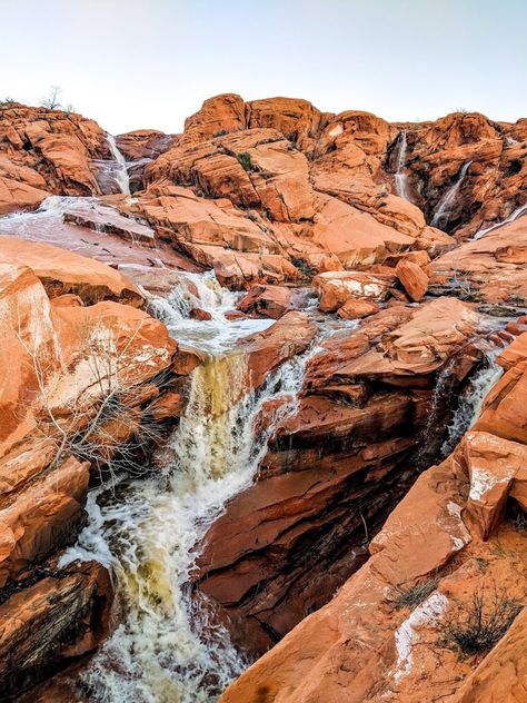 The Spectacular and Rare Waterfalls of Gunlock State Park Cummings Falls State Park, Gunlock Falls Utah, Goblin State Park Utah, Taughannock Falls State Park, Blackwater Falls State Park, Utah State Parks, Gorgeous Scenery, Red Rock, Geology