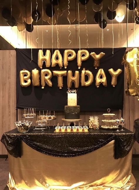 @Pinterest || ShycreeMeredith Moms 50th Birthday, Gold Birthday Party, 70th Birthday Parties, 80th Birthday Party, בר מצווה, Birthday Party 21, 18th Birthday Party, 60th Birthday Party, 30th Birthday Parties