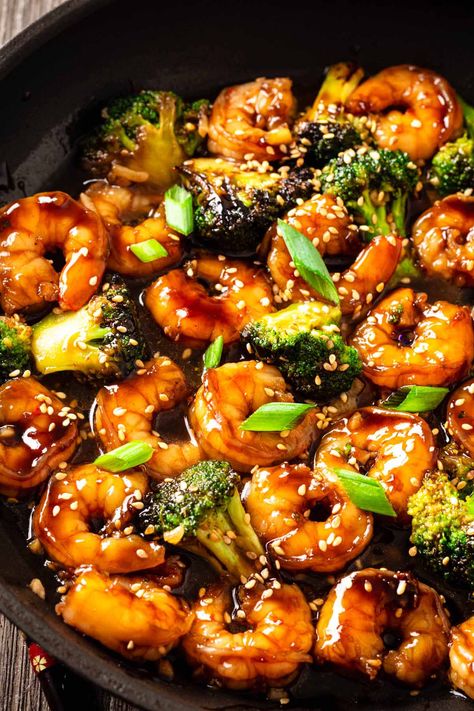 Teriyaki Shrimp Stir Fry Simple Shrimp Stir Fry, Teriyaki Shrimp Fried Rice, Best Shrimp Stir Fry Recipe, Hoisin Shrimp Recipes, Asian Recipes With Shrimp, Spicy Shrimp Stir Fry Recipes, Asian Shrimp Recipes Chinese Food, Seafood Stir Fry Recipe, Teriyaki Shrimp And Broccoli