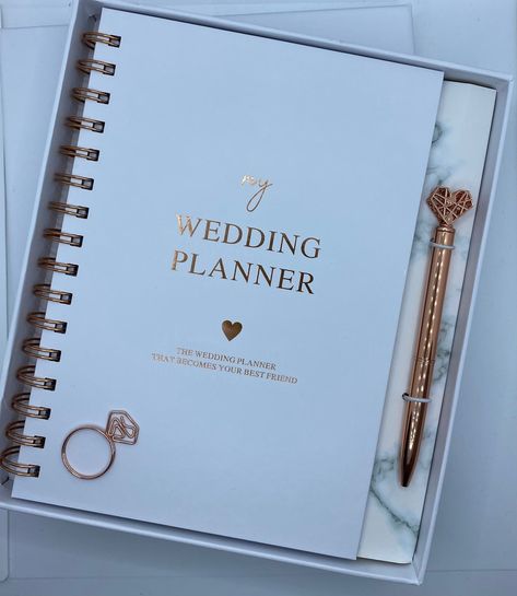 Wedding Planner Gift Box Set Unicorn printabl Planners 2024, Plan Your Own Wedding, Wedding Planner Notebook, Rose Gold Pen, Bridal Planner, Unicorn Wedding, Wedding Planner Checklist, Free Wedding Planner, Wedding Organizer Planner