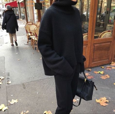 Business Outfit, All Black Outfit, Winter Mode, Black Sweater, Mode Inspiration, Fashion Mode, Look Chic, Black Outfit, Parisian Style