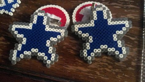 Perler Dallas Cowboys Star barrettes by hyliacupcake Perler Football, Star Perler Beads, Star Perler, Melt Beads, Cowboys Star, Dallas Cowboys Star, Hamma Beads Ideas, Perler Creations, Melty Bead Patterns