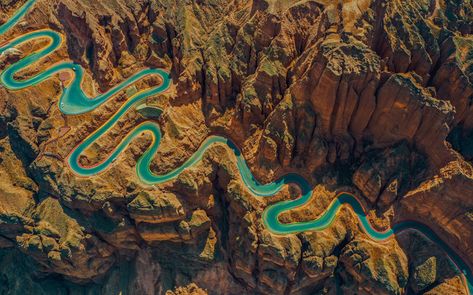 Yellow River Civilization: Fun Facts, Religion, Timeline, Map Stone Forest, China Map, Yellow River, Canvas Landscape, Ancient Civilization, Chinese History, River Stones, Mountain Road, Mountain Wall Art