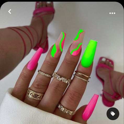 Neon Nails Green And Pink, Summer Nails Ideas Acrylic Bright Colors Art Designs, Neon Nails For Vacation, Neon Color Nails Acrylic, Neon Green Nail Art Designs, Green And Pink Neon Nails, Neon Coffin Nail Ideas, Neon Pink And Neon Green Nails, Lime Green Nails With Design