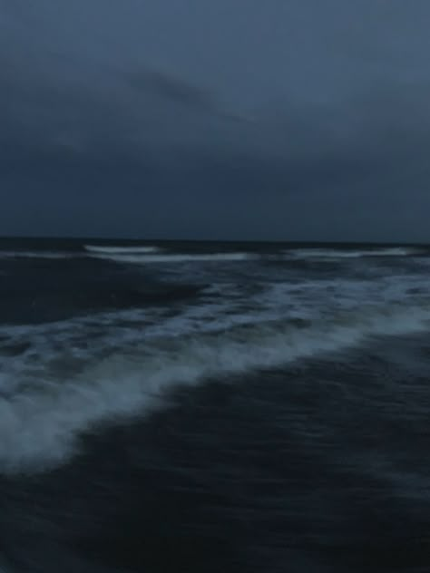 Blue Atheistic Wallpaper, Ocean Dark Aesthetic, Creepy Ocean Pictures, The Ocean Aesthetic Dark, Stormy Water, The Ocean Dark Aesthetic, Eerie Ocean Aesthetic, Dark Blue Ocean, Scary Ocean