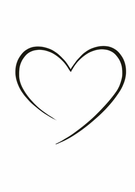 Tattoo Heart Outline, Heart Outline Tattoo Design, Cute Simple Heart Tattoos, Heart Simple Tattoo, Fineline Heart Tattoo, Heart Minimalist Tattoo, Minimalistic Heart Tattoo, Outline Heart Tattoo, Heart Tattoo Simple