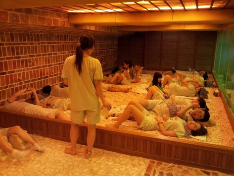 Experience Siloam Jjimjilbang Seoul — Review one of the best Korean Jjimjilbang at Siloam Sauna, Seoul Korean Bath House, City Korea, South Korea Trip, Korean Film, Water Therapy, Background References, Korea Trip, Thermal Baths, Travel Vibes