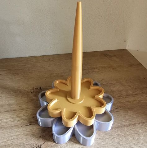 Cool 3d Prints, Yarn Spinner, 3d Printing Art, 3dprinting Design, 3d Modelle, Flower Shape, Crochet Yarn, 3d Print, A Flower