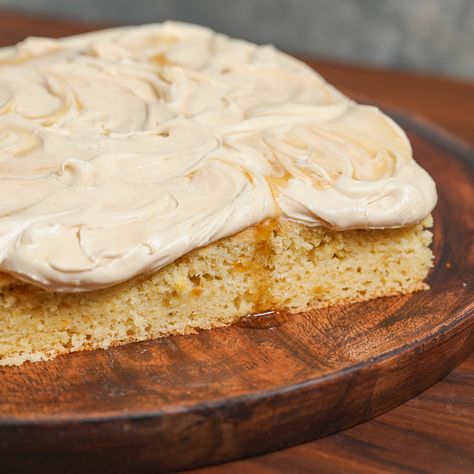 Peanut Butter Honey Cinnamon Frosting Cornbread Cake Recipe, Cornbread Dessert, Honey Frosting, The Salty Cooker, Seafood Sides, Cornbread Cake, Cinnamon Frosting, Butter Cream Cheese Frosting, Traditional Desserts