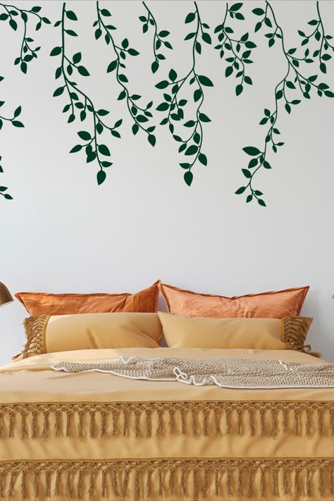 White Wall With Green Design, Wall Leaf Painting, Leaves On Wall Painting, Wall Painting Ideas Leaves, Wall Painting Ideas Plants, Leaves Painting On Wall, Vine Mural Wall, Simple Wall Design Paint, Painted Leaves On Wall