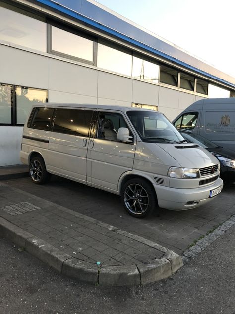 Volkswagen T4, Vw T4 Tuning, Vw T5 Tuning, T4 Bus, Vw T4 Syncro, Vw Bus T3, T4 Camper, Vw Caravelle, T4 Transporter