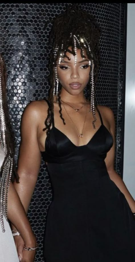 Braid Locs Men, Chloe X Halle Locs, Hairstyles Fancy, Locs Men, Braid Locs, Hairstyles Locs, Chloe And Halle, Fancy Braids, Chloe Bailey