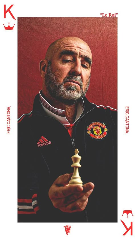 Manchester Utd Wallpapers, Eric Cantona Wallpaper, Man United Wallpapers, Wallpaper Manchester United, Graphic Design Background Texture, Manchester United Wallpapers, Portrait Tattoo Sleeve, Manchester United Poster, Manchester United Art