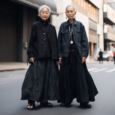 Japanese Outfits Casual, Japanese Fashion Women, Rare Clothing, Tokyo Street, Minimal Outfit, Advanced Style, Japanese Street, Eclectic Fashion, Japanese Street Fashion