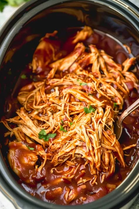 Bbq Chicken Breast Crockpot, Barbeque Chicken Crockpot, Foodi Ninja Recipes, Crockpot Sandwiches, Crock Pot Bbq Chicken, Wednesday Recipes, Barbecue Chicken Crock Pot, Crockpot Meal Ideas, Crockpot Mexican Chicken