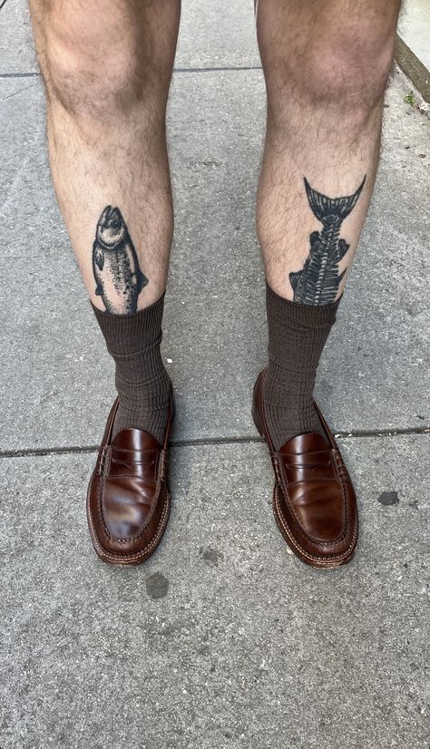 Knee Piece Tattoo, American Traditional Tattoo Placement, Shin Tattoos Traditional, Foot Tattoo Traditional, Side Calf Tattoo, Shin Tattoo Men, Traditional Leg Tattoo, Inner Ankle Tattoo, Ankle Tattoo Men