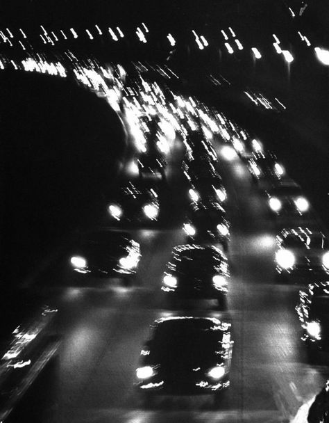 White Photo Wall, Night Traffic, White Aesthetic Photography, Black And White Photo Wall, Wall White, Black And White Picture Wall, Old Photography, White Photo, White Aesthetic