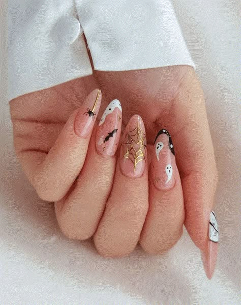 Chic Nail Designs, Spooky Chic, Nail Art Halloween, Ideas Uñas, Cute Halloween Nails, Nagel Tips, Gel Mani, October Nails, Her Nails