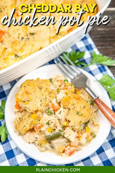 Cheddar Bay Chicken Pot Pie Casserole Recipe - comfort food at its best! This delicious dish combines tender chicken and mixed veggies in a rich, creamy sauce, all topped with golden Cheddar Bay biscuits. Perfect for cozy family dinners, it's packed with savory flavors that will have everyone asking for seconds. Easy to make and incredibly satisfying, this pot pie is a must-try! Chicken Pot Pie Rotisserie Chicken Easy, Dishes With Rotisserie Chicken, Chicken Pot Pie Recipe With Cheddar Bay Biscuits, Supper Ideas Chicken, Cheddar Bay Biscuit Chicken Pot Pie Soup, Cheddar Bay Biscuit Chicken Pot Pie, Chicken Potpie Casserole, Easy Chicken Pot Pie With Cheddar Bay Biscuits, Chicken Pot Pie With Cheddar Bay Biscuit