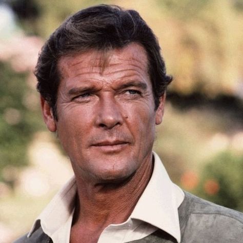 Roger Moore James Bond, The Persuaders, Crans Montana, Spy Who Loved Me, Olivia De Havilland, Best Bond, Tony Curtis, 007 James Bond, James Bond Movies