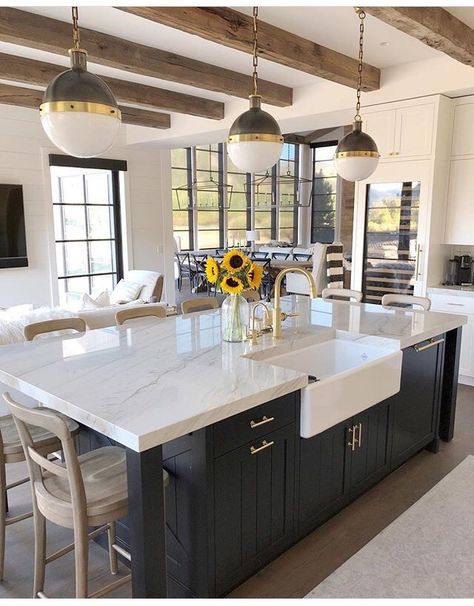 Kitchen Islands Ideas With Seating, Island With Sink, Kitchen Island With Sink, Unique Kitchen Design, Farmhouse Kitchen Island, Kitchen Island Decor, Kitchen Island With Seating, Island With Seating, Kitchen Island Design