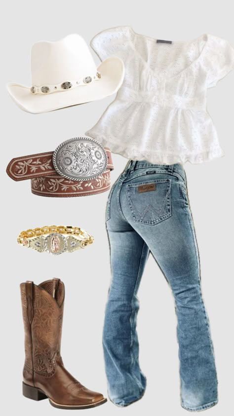 Vaquera Outfits, Country Outfits Women, Cute Cowgirl Outfits, Casual Country Outfits, Country Fits, Cowgirl Style Outfits, Outfits For Mexico, Western Fits, Southern Outfits