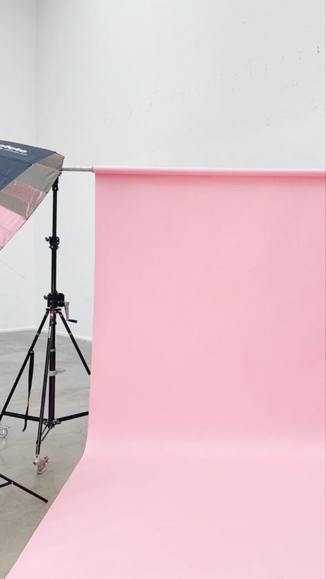 Pink Backdrop Photoshoot, Photography Studio Spaces, Pastel Color Background, Maria Nila, Photoshoot Backdrops, Girly Coquette, Nightclub Design, Pink Backdrop, Photoshoot Studio