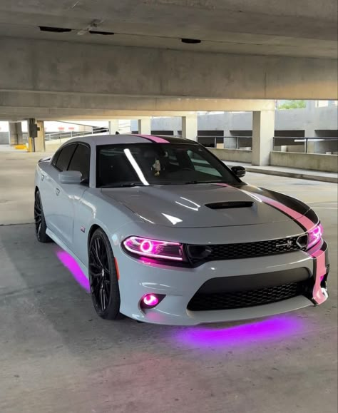 Grey Dodge Charger With Pink, Grey And Pink Dodge Charger, Grey And Pink Hellcat, Pink Srt Hellcat, Cars Dodge Charger, Srt Dodge Charger, Custom Wrapped Cars, Pink Dodge Charger Hellcat, Dodge Scat Pack Charger