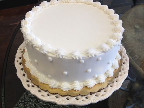 White Frosting Cake White Decorated Cake, White Icing Recipe For Cake, White Baptism Cake, Frosting For White Cake, White Frosted Cake, White Round Cake, White Iced Cake, Dairy Free Birthday Cake, Icing Recipe For Cake