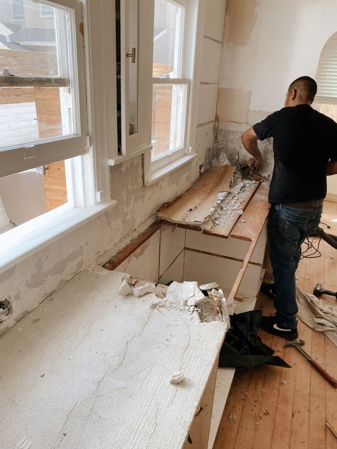 Our Spanish Bungalow Kitchen Renovation: Week 2... Concrete Kitchen Cabinets — Blanco Bungalow Plaster Countertops, Tadelakt Kitchen, Spanish Home Kitchen, Spanish Bungalow Kitchen, Concrete Kitchen Cabinets, Home Kitchen Renovation, Concrete Cabinets, Cement Kitchen, Spanish Home