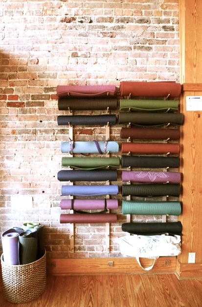 Storage idea for new studio and you could do it with foam rollers too Yoga Studio Design Ideas, Sala Yoga, Yoga Studio Ideas, Dream Yoga, Yoga Room Design, Yoga Shala, Yoga Mat Storage, Yoga Studio Design, Yoga Studio Decor