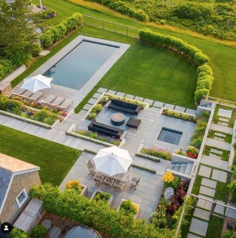 Pool And Patio, Hay Design, Beautiful Outdoor Spaces, Backyard Inspiration, Backyard Inspo, Dream Backyard, Dream House Plans, Pool Landscaping, House Goals