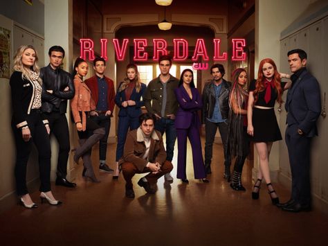 Riverdale Wallpapers, Riverdale Poster, Riverdale Cw, Cole M Sprouse, Riverdale Characters, Riverdale Bughead, Riverdale Aesthetic, Betty And Jughead, Riverdale Funny